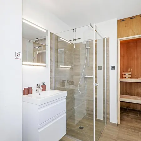 Awesome In Lembruch-duemmer With Sauna